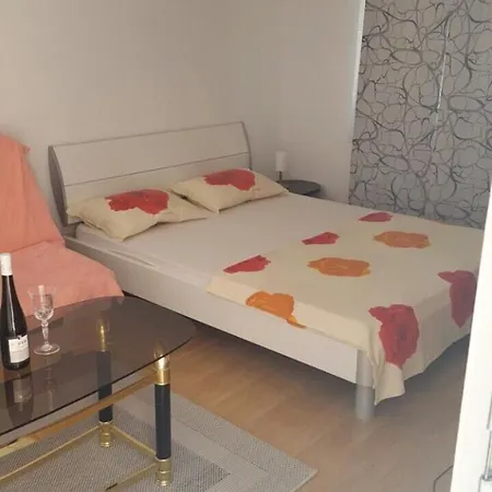 Sanja Apartamento Rogoznica (Sibenik-Knin)